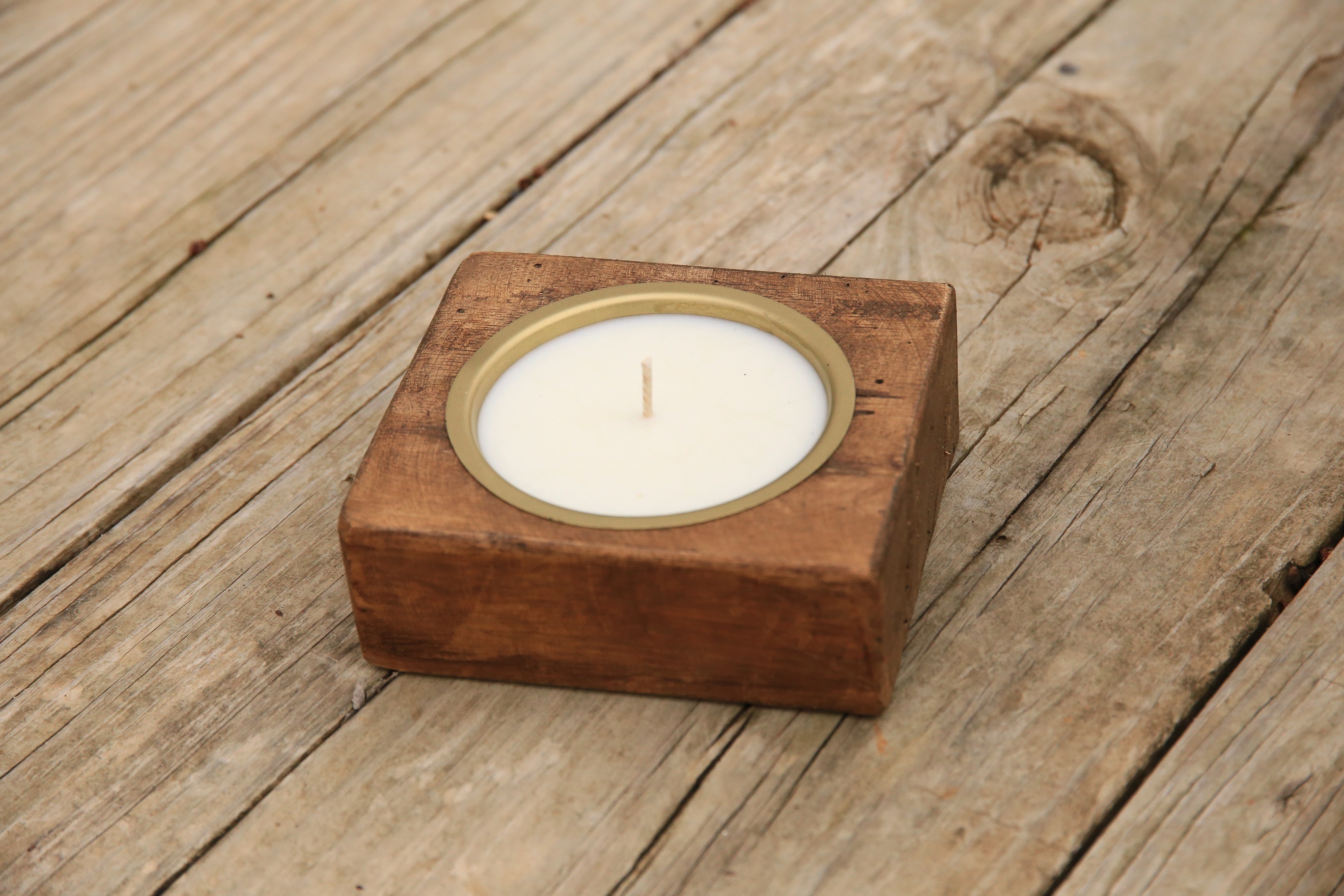 1 Hole Cheese mold Candle - Click Image to Close